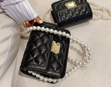 全新珍珠链条包 小方包 单肩斜挎包 整个链...