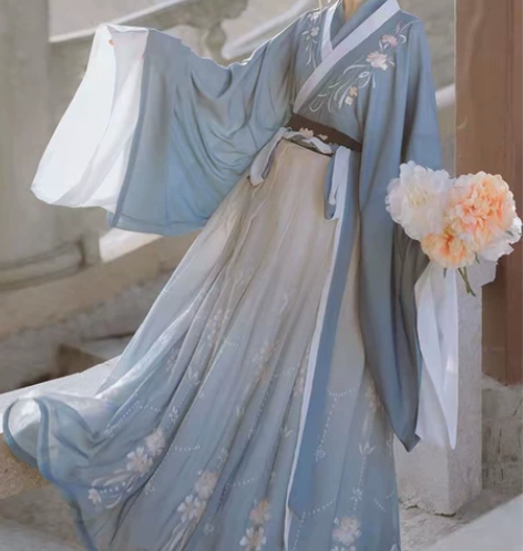 桔屿【梧桐落】 穿过一次，3米摆套装 尺码...