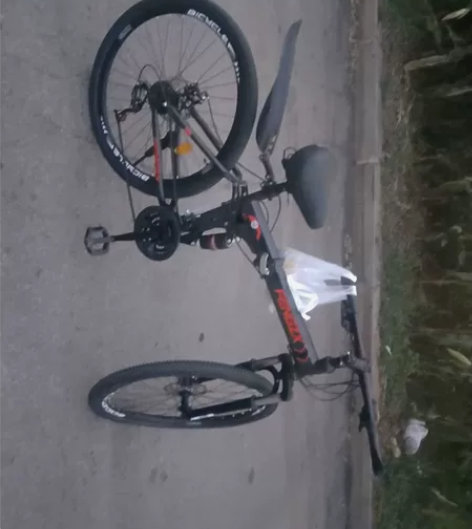 八成新 感兴趣的话点“我想要”和我私聊吧~...