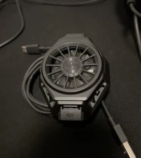 黑鲨冰封散热背夹2Pro手机散热器半导体制...