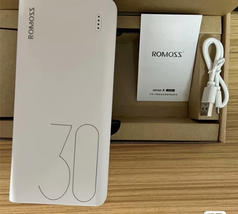 全新未拆封 正品罗马仕充电宝30000毫安...