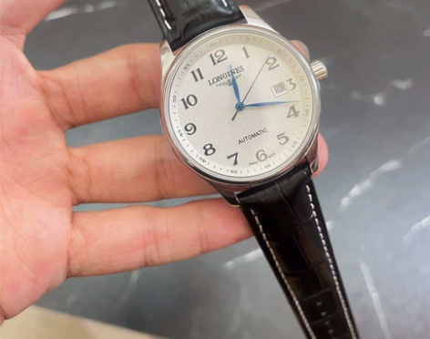 正品二手9成新  浪琴男士名匠系列全自动机...