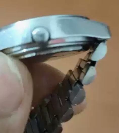 老浪琴手表一块,清理老房子找出来的,型号年...