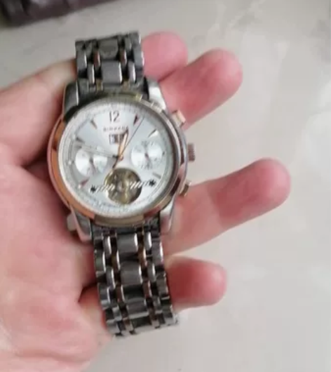 旧手表（成色好） 精磨机芯，摇摇会走会停，...