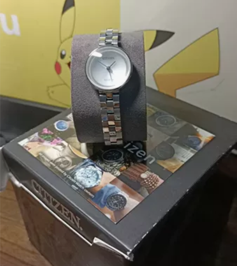 西铁城EW5500-81A光动能女表 表链...