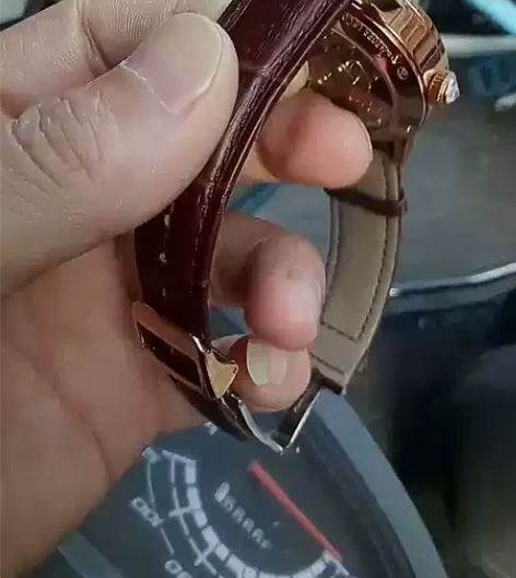 玩具自动机械手表。 实拍图个人闲置 箱说齐...