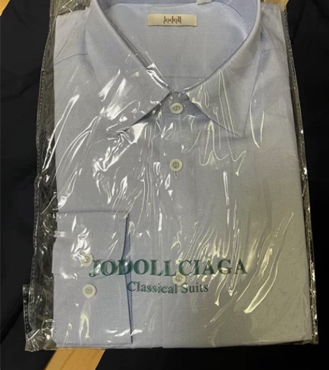 浅蓝色衬衫，男！全新，100%全新！！吊牌...