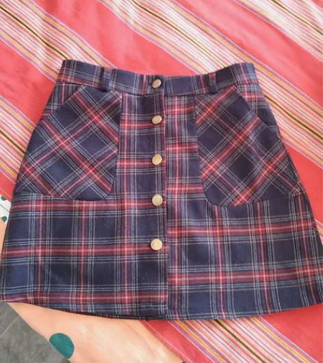 a字裙  100斤左右的穿 感兴趣的话点“...