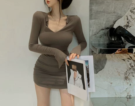 2022秋装新款连身纯欲御姐性感V领夜场包...