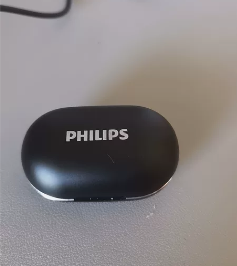 飞利浦耳机，买回来几乎没用，功能没有问题，...