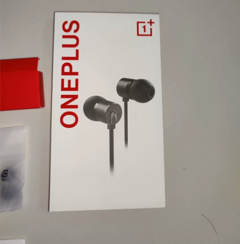 一加原厂耳机,邮费私聊。 感兴趣的话点“我...