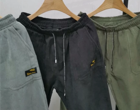 断码特价 加绒裤子男秋冬季新款束脚休闲裤百...