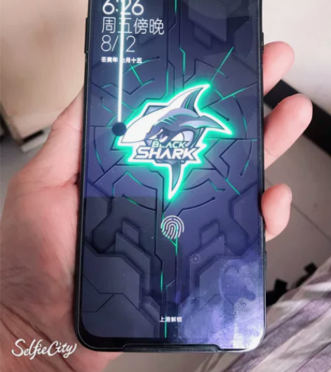 95成新黑鲨3pro，性能很强悍，电池能量...