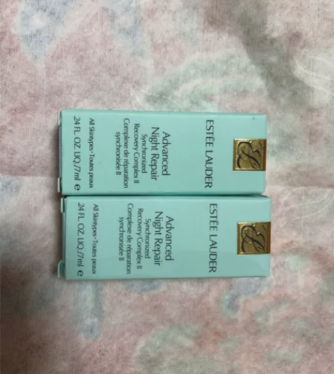 雅诗兰黛精华7毫升，全新未拆封，丝芙兰套盒...