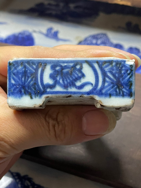 清康熙青花笔舔东西漂亮口有小磕器型非常漂亮...