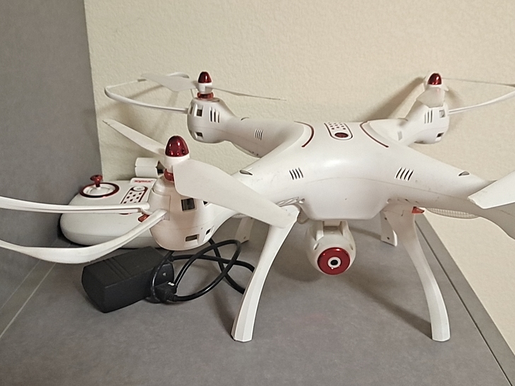 司马无人机x8 sw