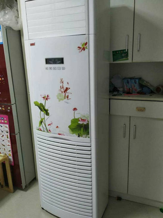 仓库到期低价处理一批冷暖空调5匹柜机水冷空...