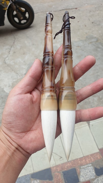 高端福利，近玉化牛角斗羊毫提斗毛笔，写对联...