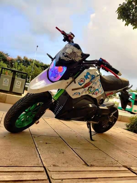 小猴子M5！成色如图，相当板扎！72付20...