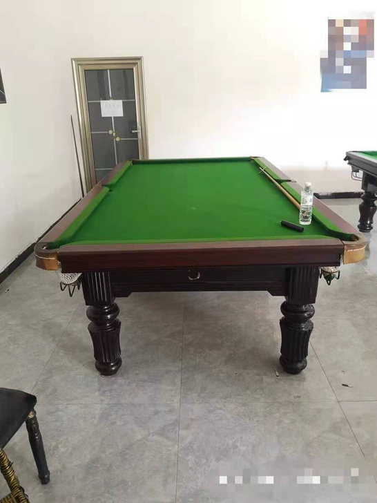 低价出售台球桌