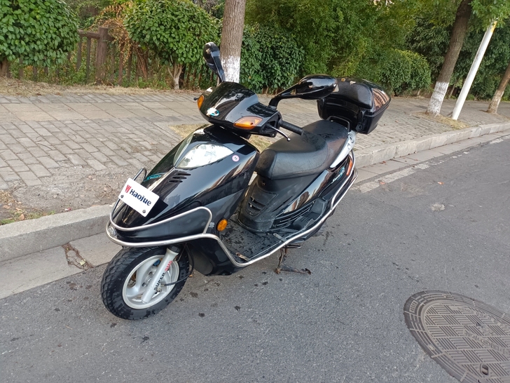 摩托车。.出售一台才跑1万多公里的豪爵悦星...