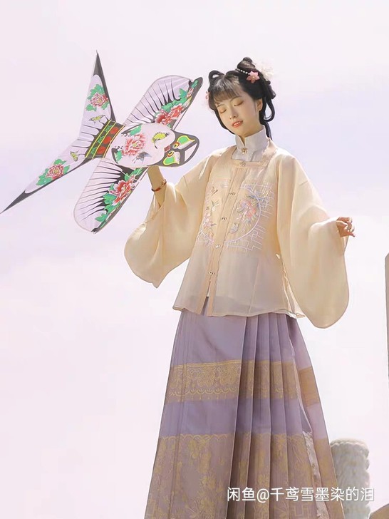 七月夕西府海樘新海樘制短衫