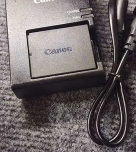 原装佳能LC-E10E原装二手充电器 送电...