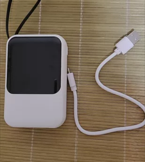 全新mini充电宝自带苹果安卓华为线200...