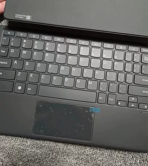 联想小新pad磁吸键盘和支架 拆封99新，...