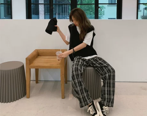 【伦敦街头 复古格纹休闲裤】张大奕女高腰直...