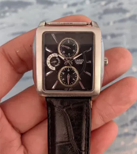 卡西欧手表走时正常当初2600买的 感兴趣...