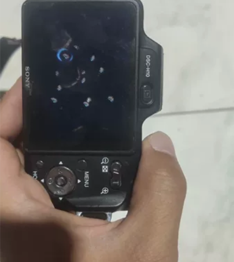 索尼dsc-h10相机，开机功能正常使用。...