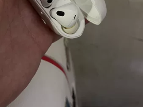 漫步者蓝牙降噪耳机  便宜出 感兴趣的话点...