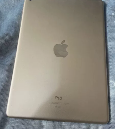 iPad5代2017款 95新128G 国...