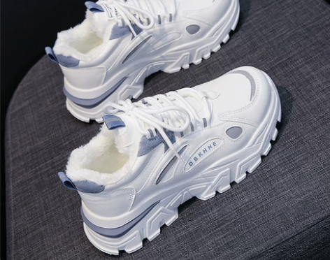 【清仓处理】2021冬季新款加绒运动鞋女老...