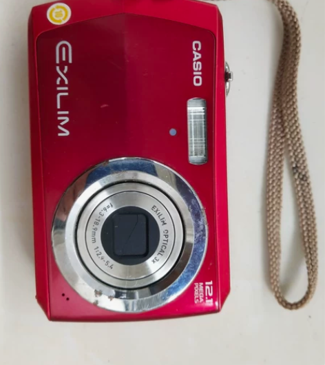 卡西欧EX-Z16相机一台，成色如图，功能...