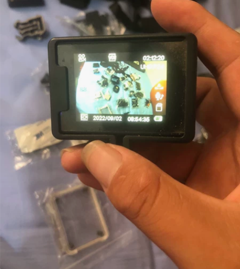 配件如图，买来拍钓鱼用的，没时间拍了。两块...