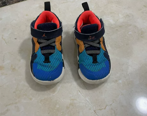 乔丹运动鞋 感兴趣的话点“我想要”和我私聊...