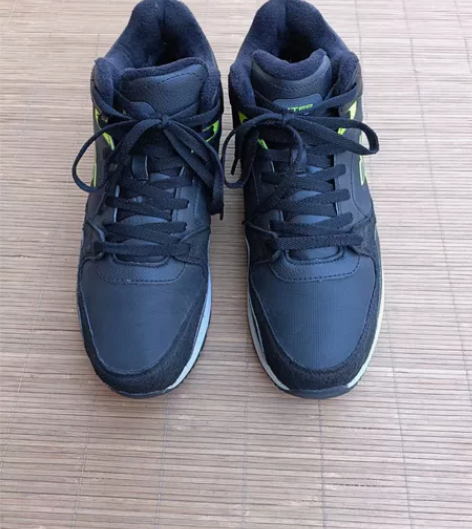 二手特步44码加棉运动鞋 鞋子保证正品  ...