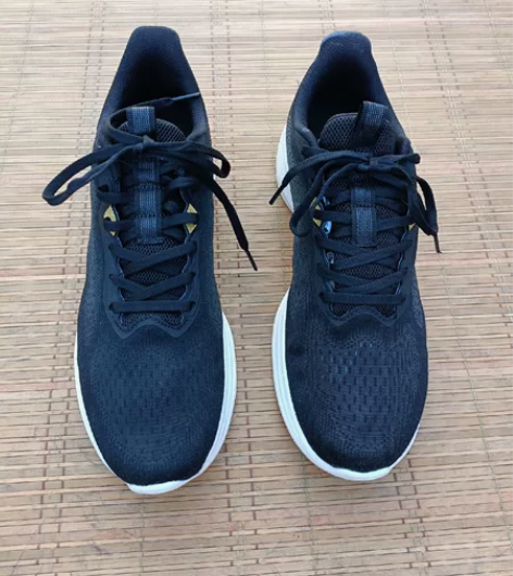 二手男鞋42码  特步运动鞋 鞋子保证正品...