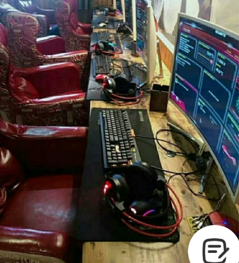 急！急网吧倒闭了一批高端游戏电脑转让 9新...