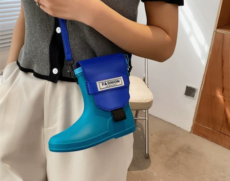 个性小众设计包包2021新款潮时尚儿童雨鞋...