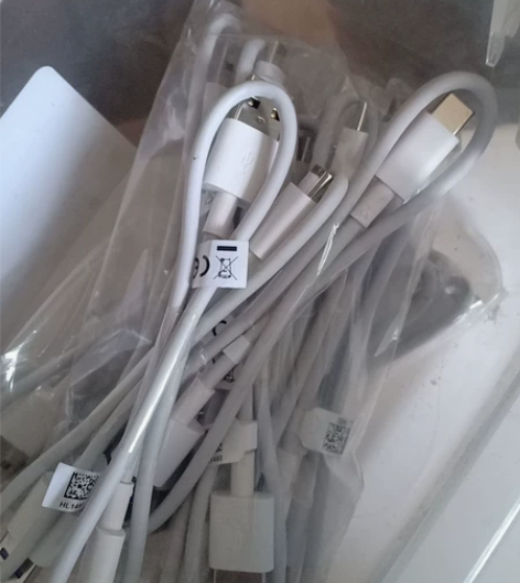 华为原装5a充电线。全新正品。9.9元一条...