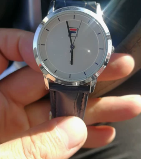 【全场下单送口红一支】斐乐石英手表 有情侣...