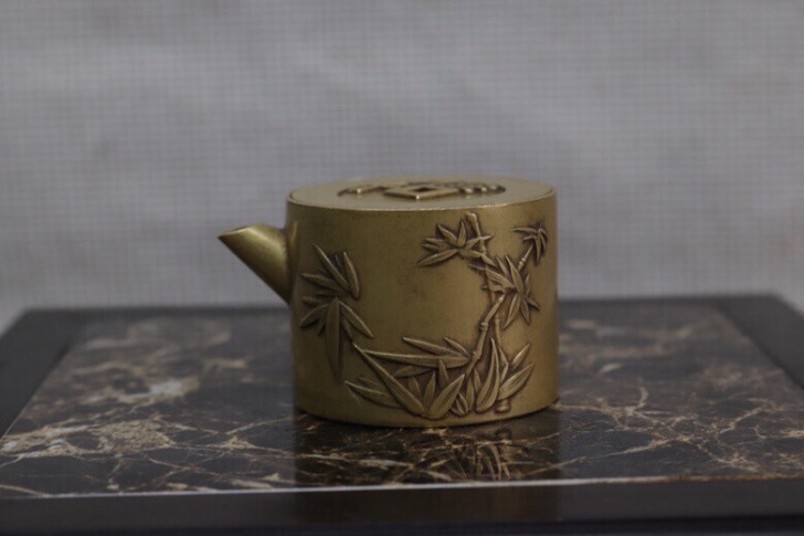 纯铜滴水盂，砚台加水用的，做工精细，铜质一...