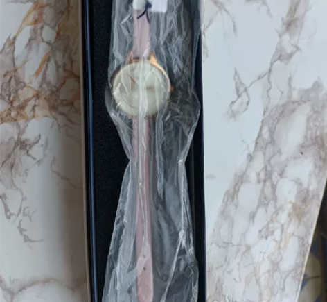 全新未拆封，FILA斐乐手表时尚简约精致小...