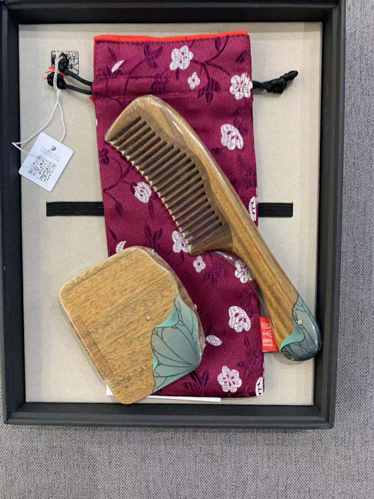 谭木匠礼盒漆艺梳雨荷 如樱 幸福有鱼