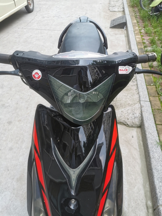 18年的摩托，手续都有，有兴趣可以来看看，...