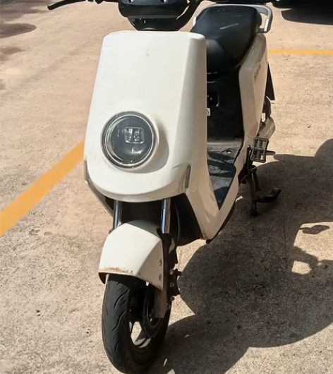 新国标。锂电池48伏24。手机定位,手机防...