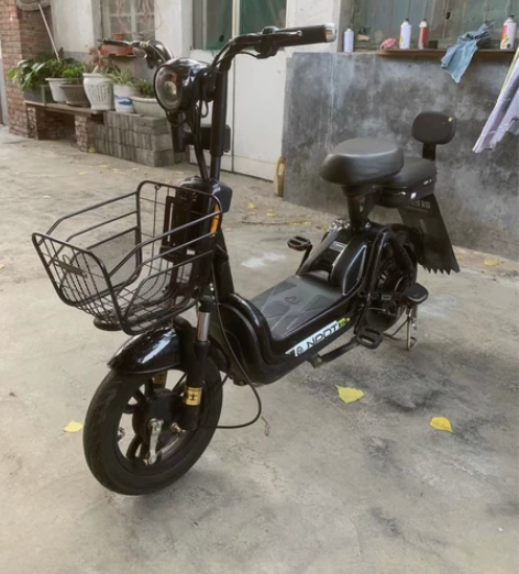 电动车。2手电动车 三四百台二手电动车出售...